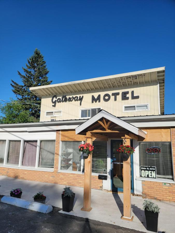 גאנאנוק Gateway Motel מראה חיצוני תמונה