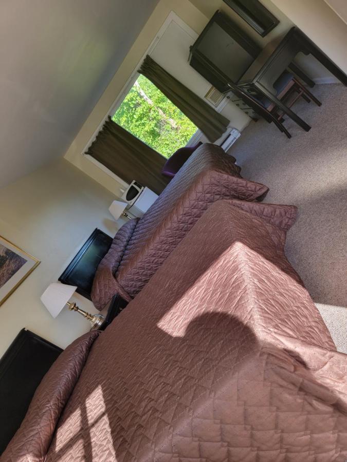 גאנאנוק Gateway Motel מראה חיצוני תמונה