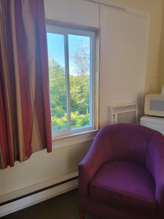 גאנאנוק Gateway Motel מראה חיצוני תמונה